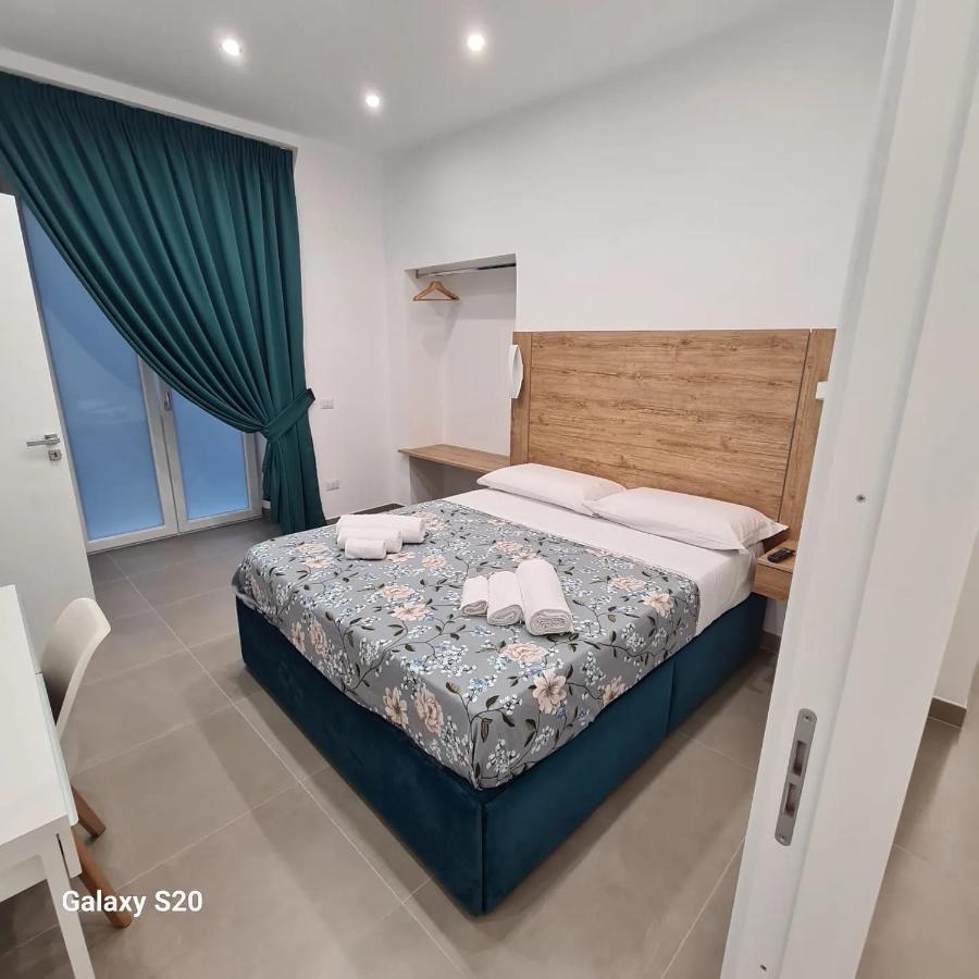 Residenza Nascari Al Plebiscito Gasthuis